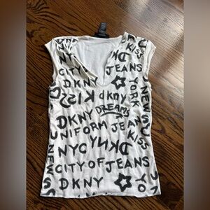 DKNY Black and White Graphic Women's Tee